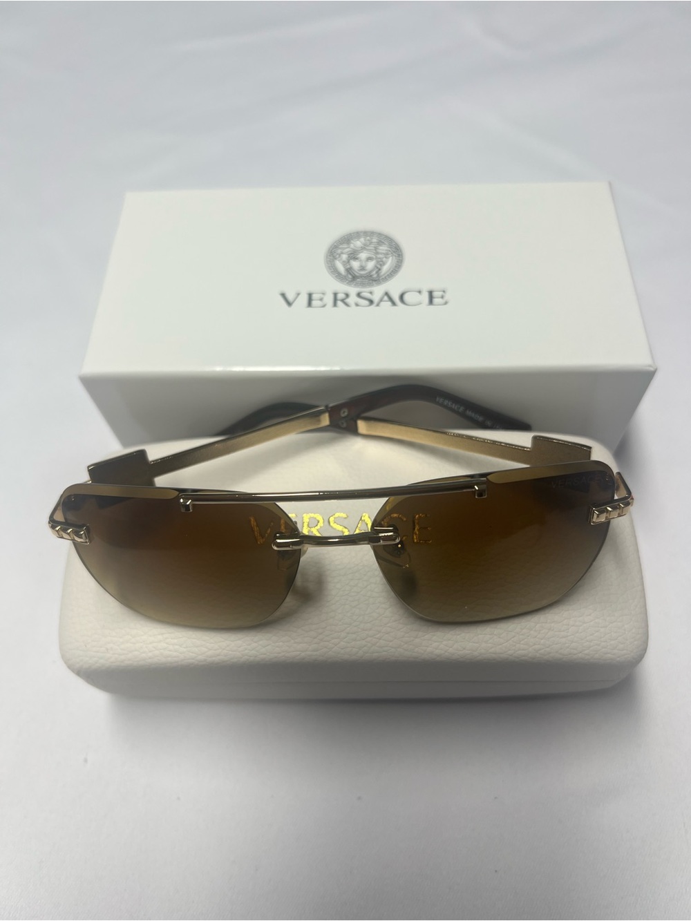 Versace sunglasses like new
